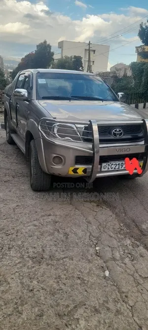 Toyota Hilux 2008 Silver