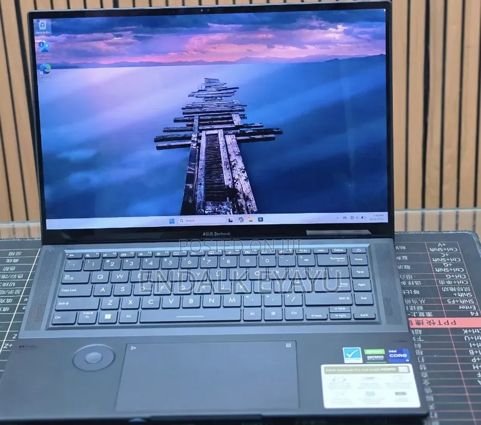 New Laptop Asus 32GB Intel Core i9 SSD 1T