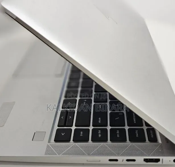 New Laptop HP EliteBook 840 G8 16GB Intel Core i7 SSD 512GB