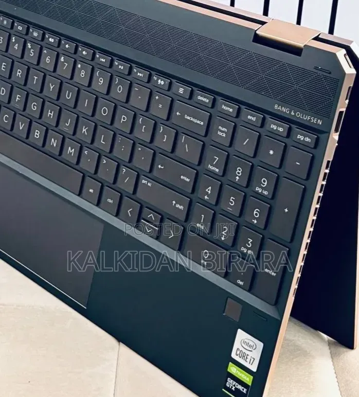 New Laptop HP Spectre 16GB Intel Core i7 SSD 1T
