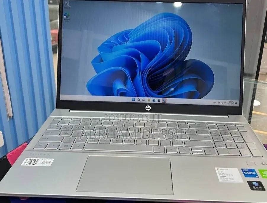 New Laptop HP 16GB Intel Core i5 SSD 512GB