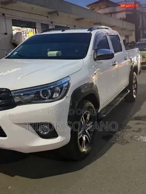 Toyota Hilux 2017 Off white