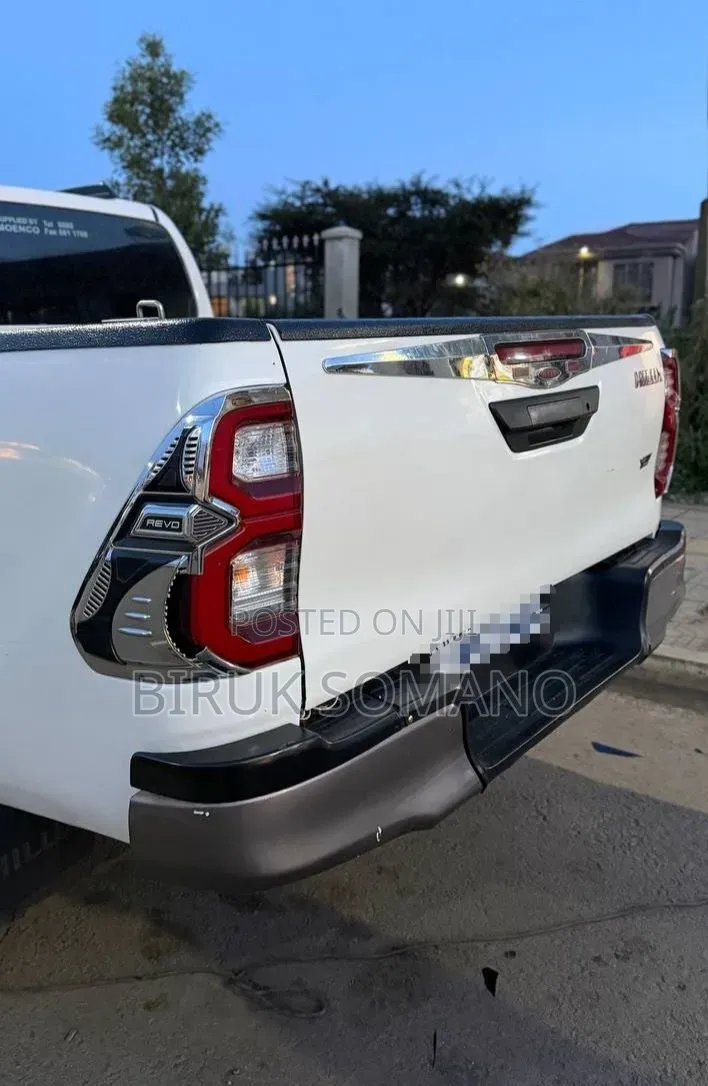 Toyota Hilux 2017 Off white