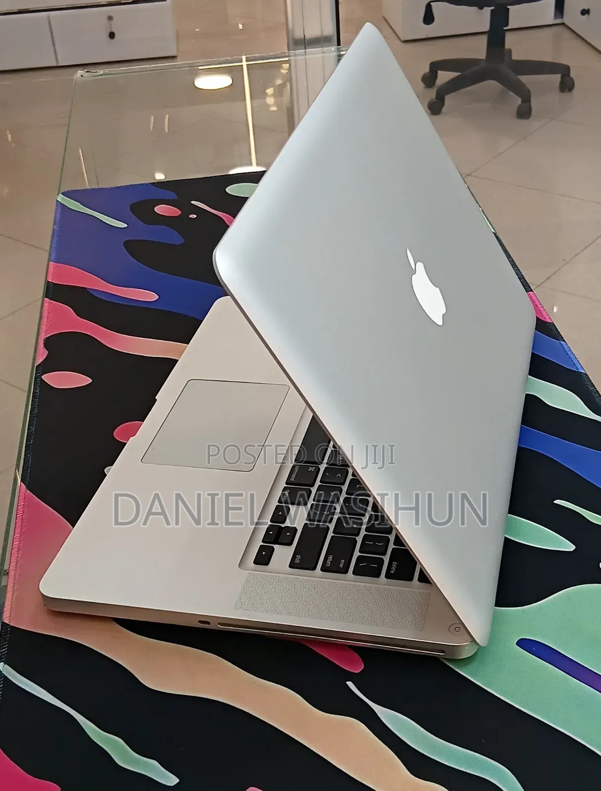 New Laptop Apple MacBook 2011 4GB Intel Core i7 SSD 500GB