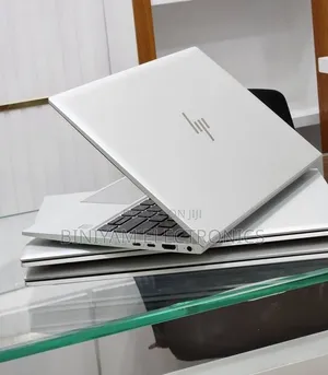 New Laptop HP EliteBook 840 G8 16GB Intel Core i5 SSD 512GB