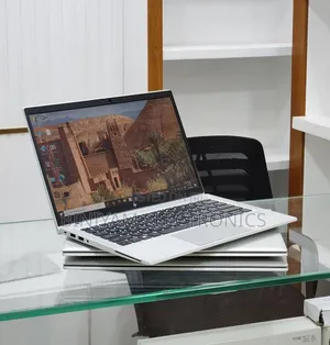New Laptop HP EliteBook 840 G8 16GB Intel Core i5 SSD 512GB