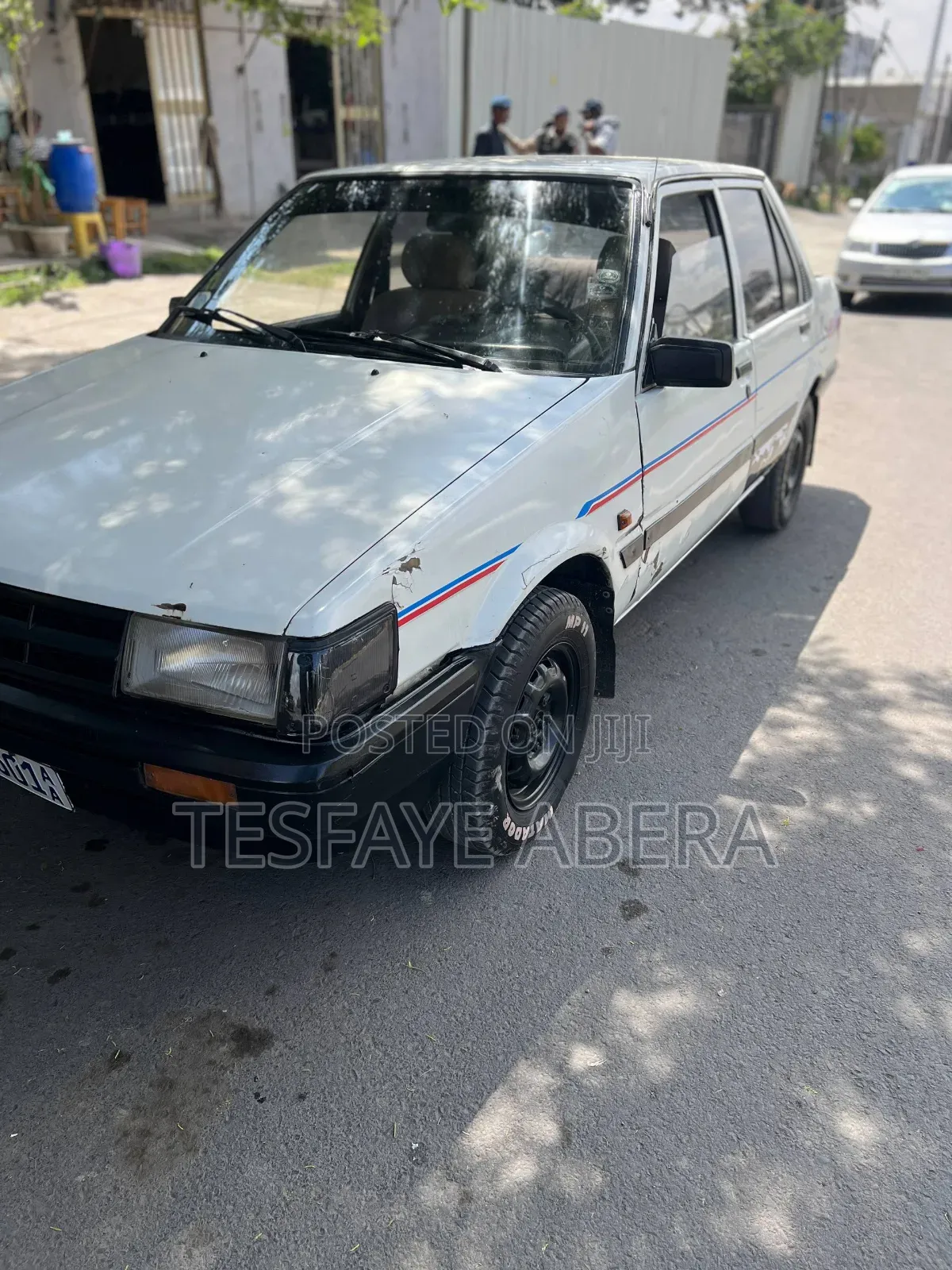 Toyota Corolla 1986 White