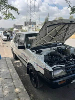 Toyota Corolla 1986 White