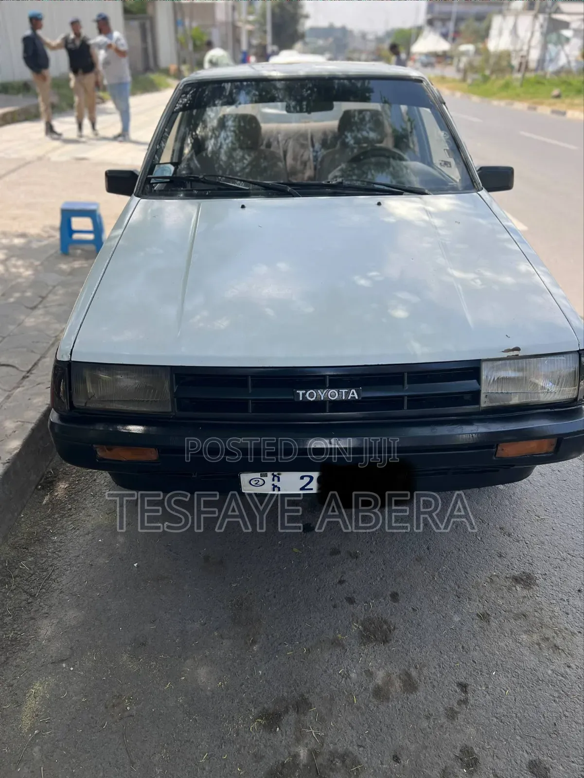 Toyota Corolla 1986 White