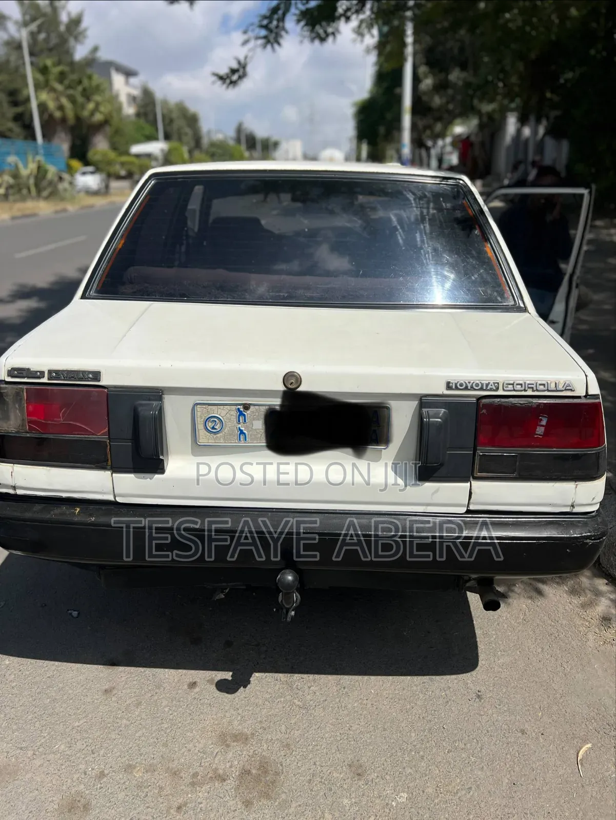 Toyota Corolla 1986 White