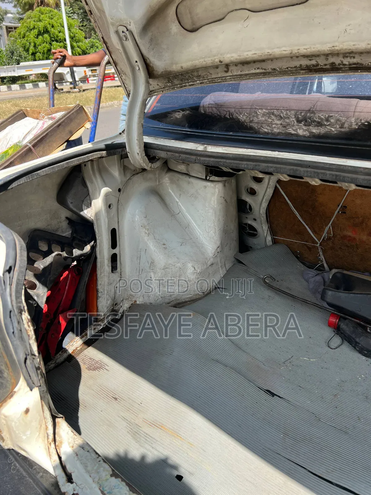 Toyota Corolla 1986 White