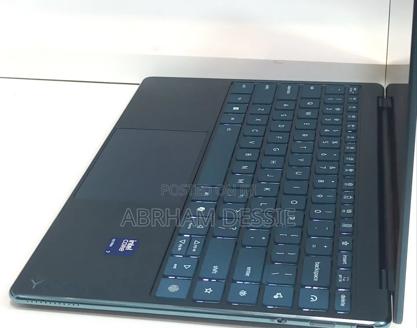 New Laptop Lenovo 16GB Intel Core Ultra 7 SSD 512GB