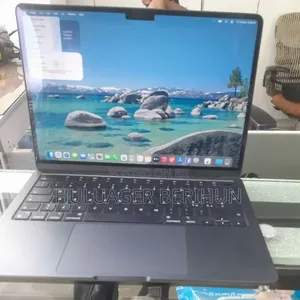 New Laptop Apple MacBook Air 2024 M3 24GB Apple M3 SSD 512GB
