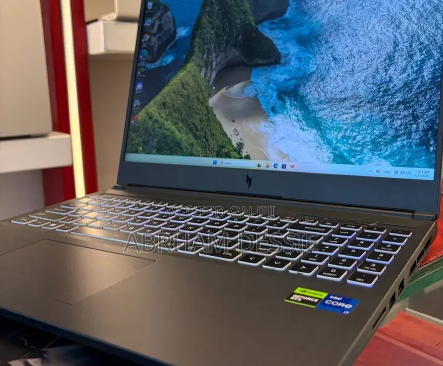 New Laptop Acer 16GB Intel Core i7 SSD 1T