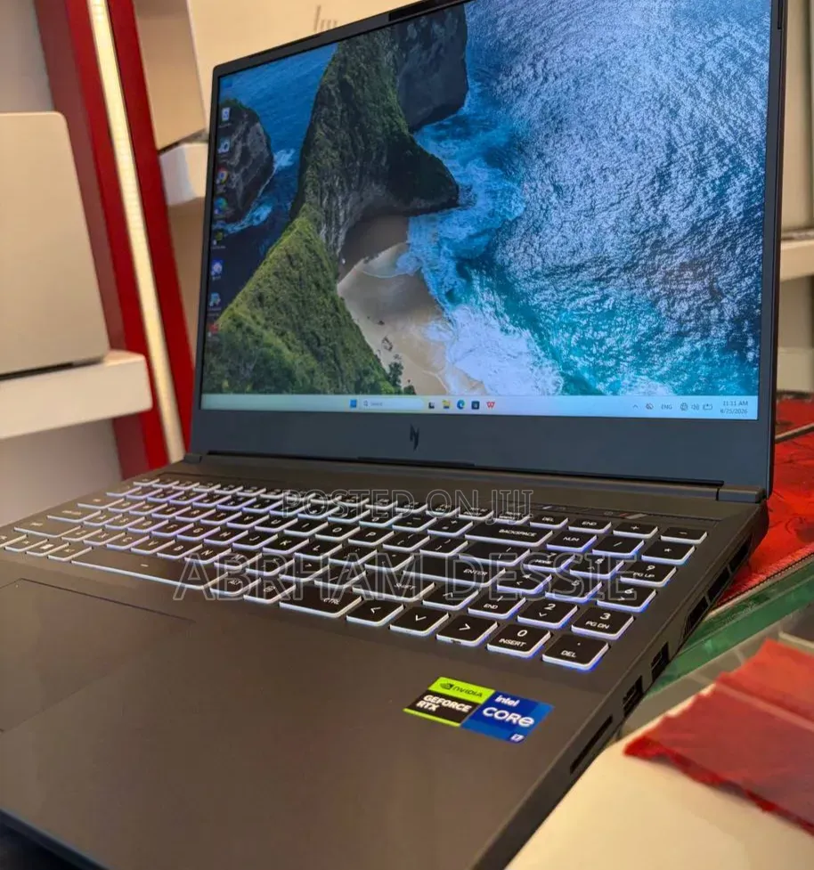 New Laptop Acer 16GB Intel Core i7 SSD 1T