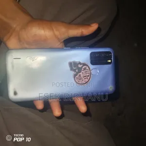 Itel S16 16 GB Blue