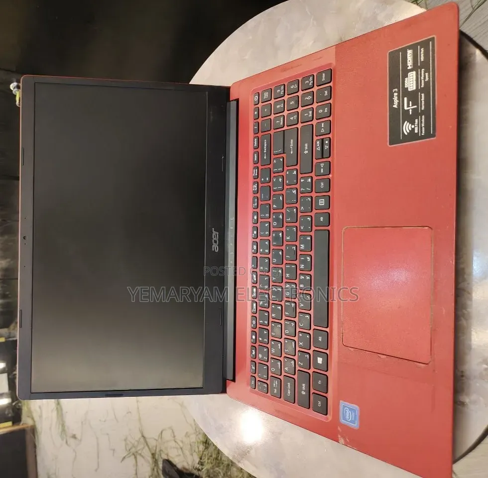 New Laptop Acer Aspire 3 4GB Intel HDD 500GB