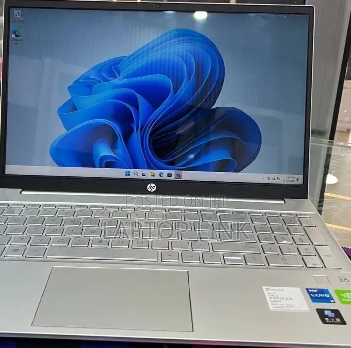 New Laptop HP Pavilion 15 16GB Intel Core i5 SSD 512GB