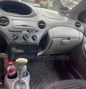 Toyota Platz 2002 Green