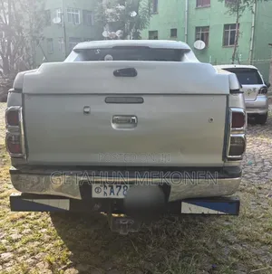 Toyota Hilux 2012 Silver