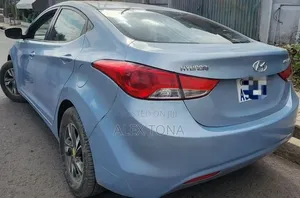 Hyundai Elantra 2012 Blue