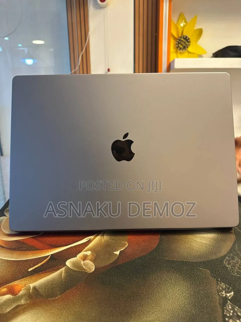 New Laptop Apple MacBook Pro 2021 M1 Max 32GB Apple M1 Max SSD 1T
