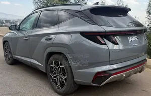 Hyundai Tucson 2022 Black