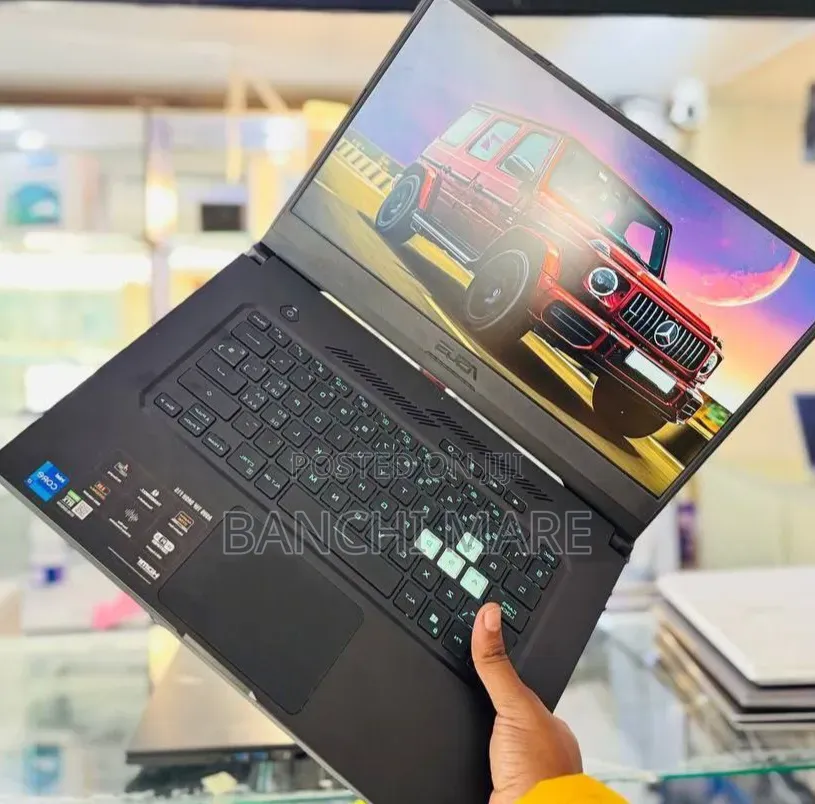 New Laptop Asus TUF Dash F15 16GB Intel Core i7 SSD 512GB