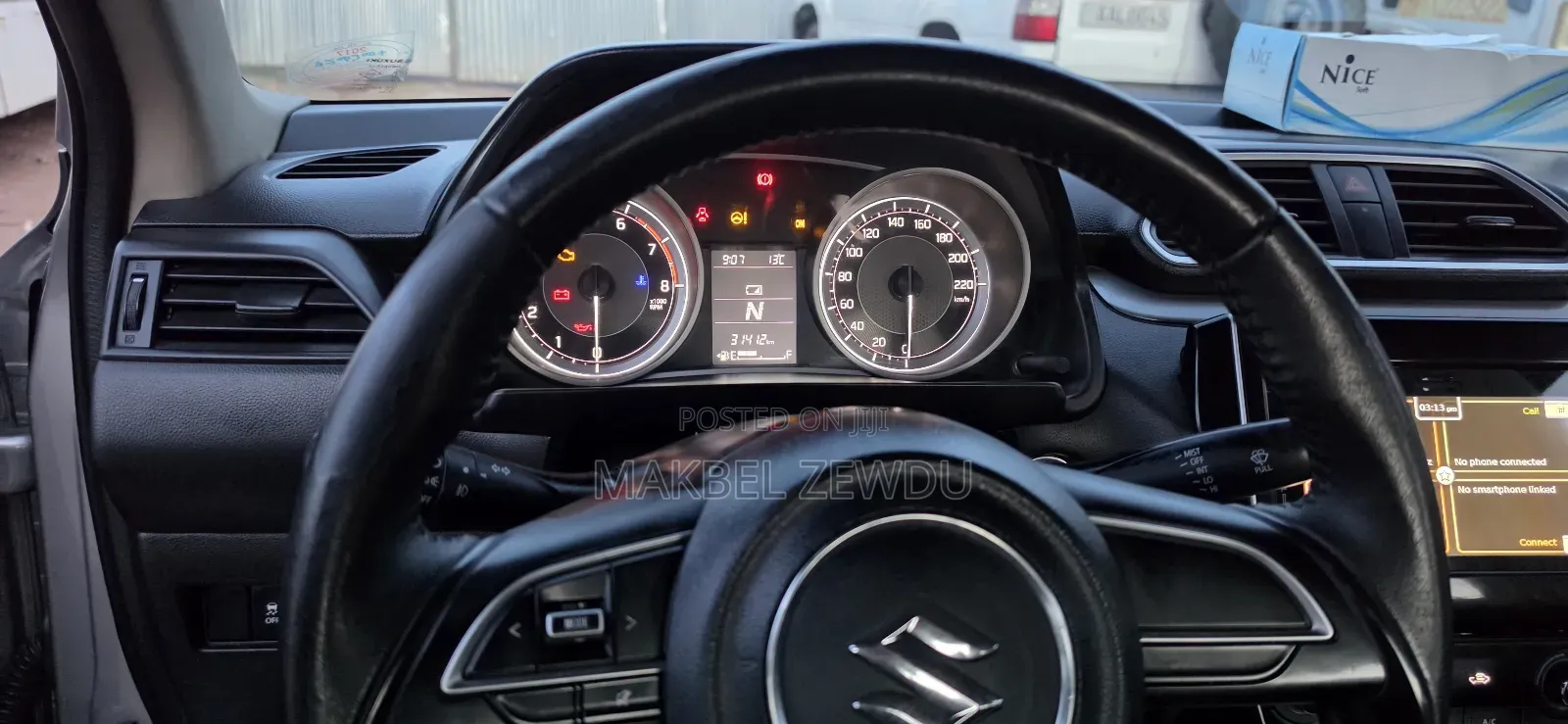 Suzuki Dzire 2022 Silver