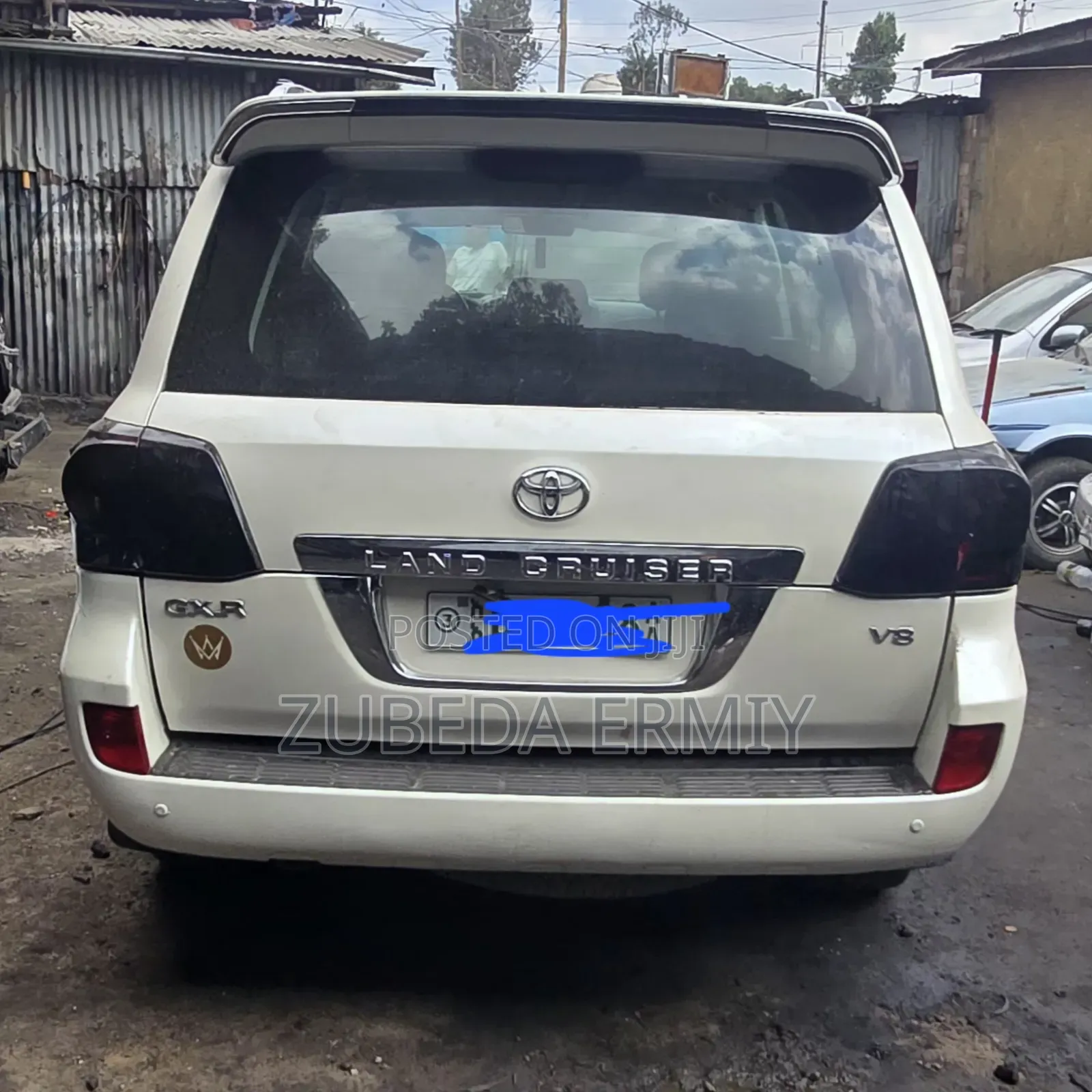 Toyota Land Cruiser 2008 White