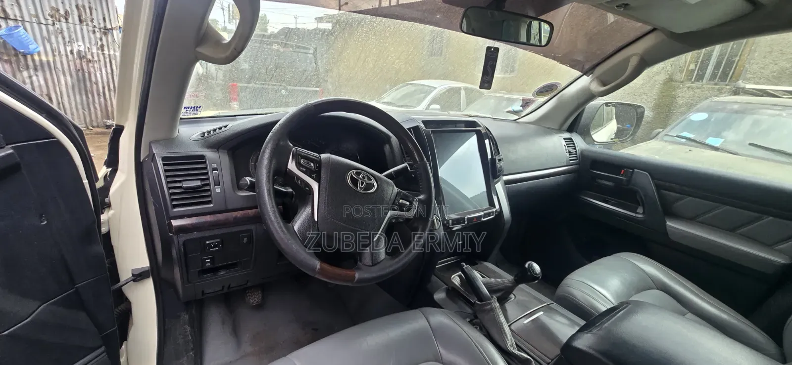 Toyota Land Cruiser 2008 White