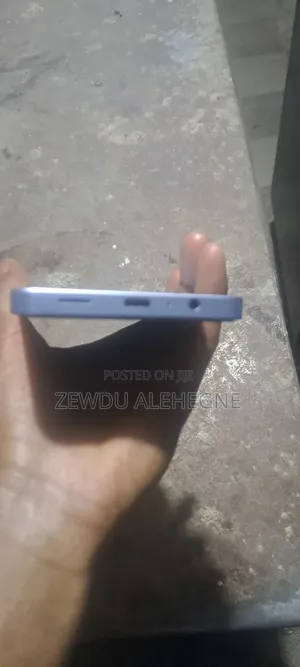 Samsung Galaxy A06 128 GB Silver