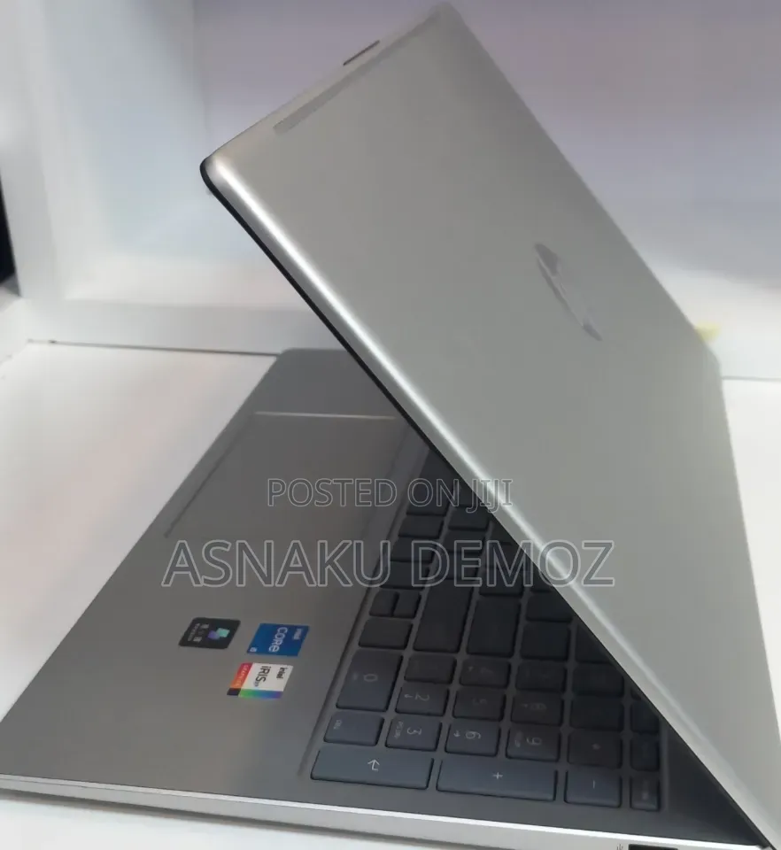 New Laptop HP Stream Notebook 16GB Intel Core i5 SSD 1T