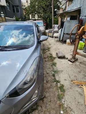 Hyundai Avante 2014 Gray