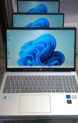 New Laptop HP Stream Notebook 16GB Intel Core i7 SSD 512GB
