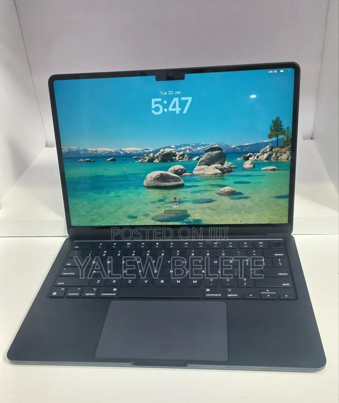 New Laptop Apple MacBook Air 2022 M2 8GB Apple M2 SSD 256GB