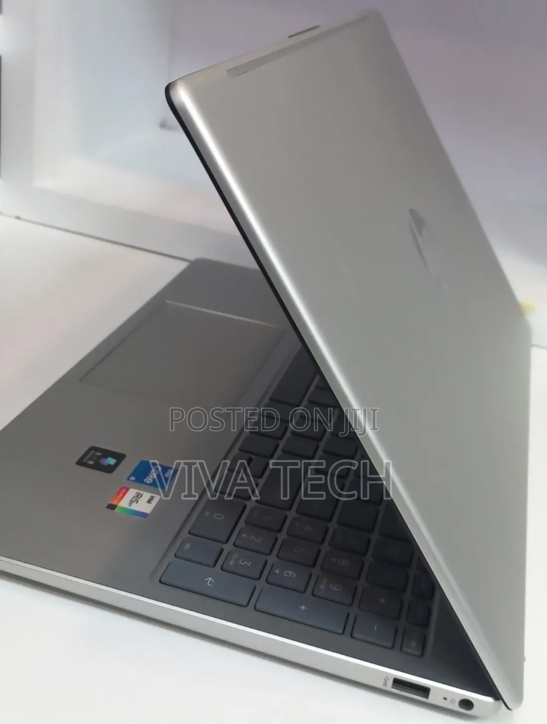 New Laptop HP Stream Notebook 16GB Intel Core i5 SSD 1T