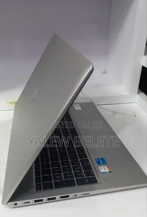 New Laptop HP ProBook 430 16GB Intel Core i5 SSD 512GB