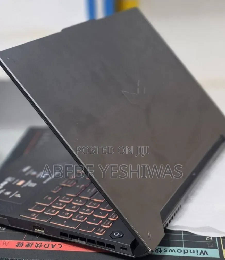 New Laptop Asus TUF Gaming F15 16GB Intel Core i7 SSD 512GB