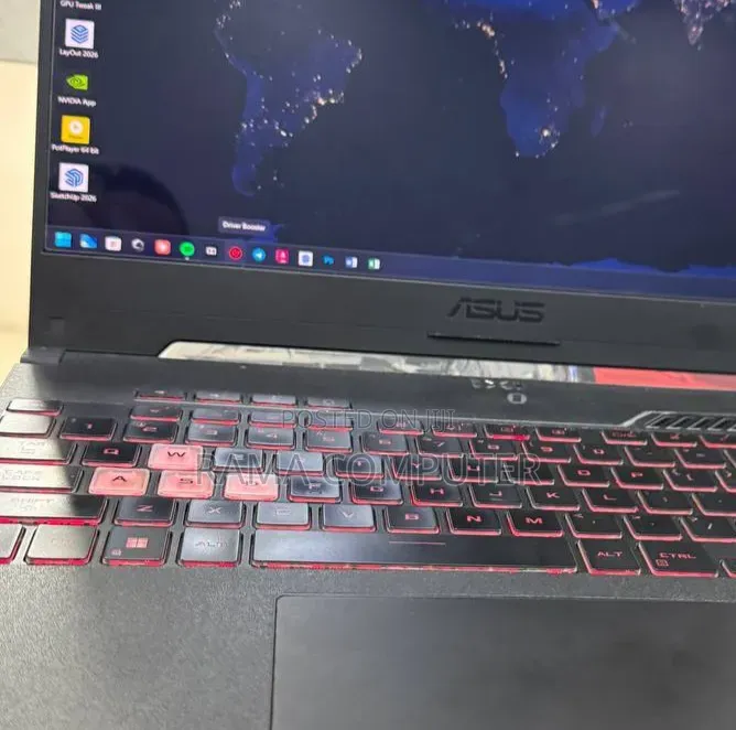 New Laptop Asus 16GB Intel Core i7 SSD 512GB