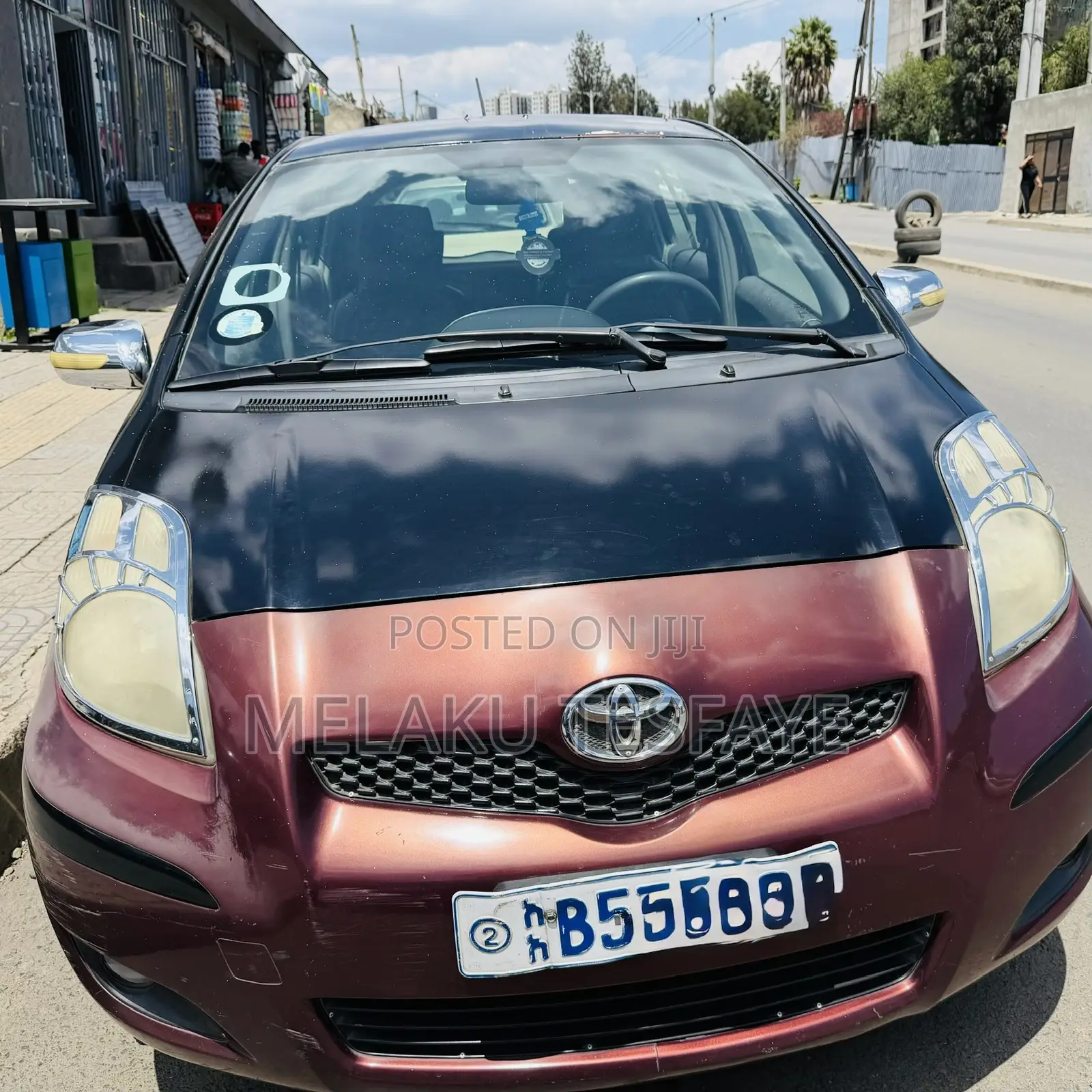 Toyota Yaris 2010 Brown