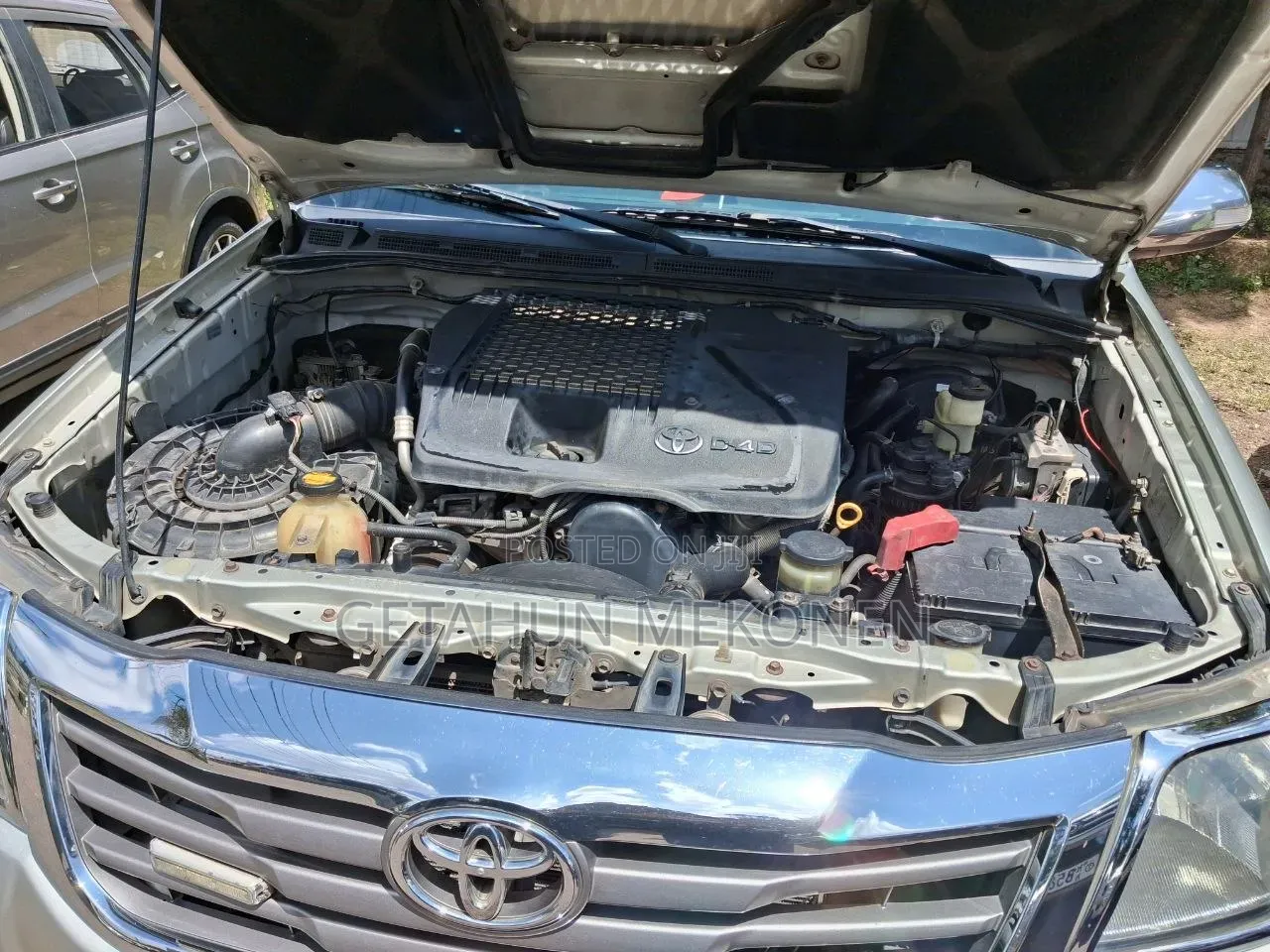 Toyota Hilux 2013 Gold