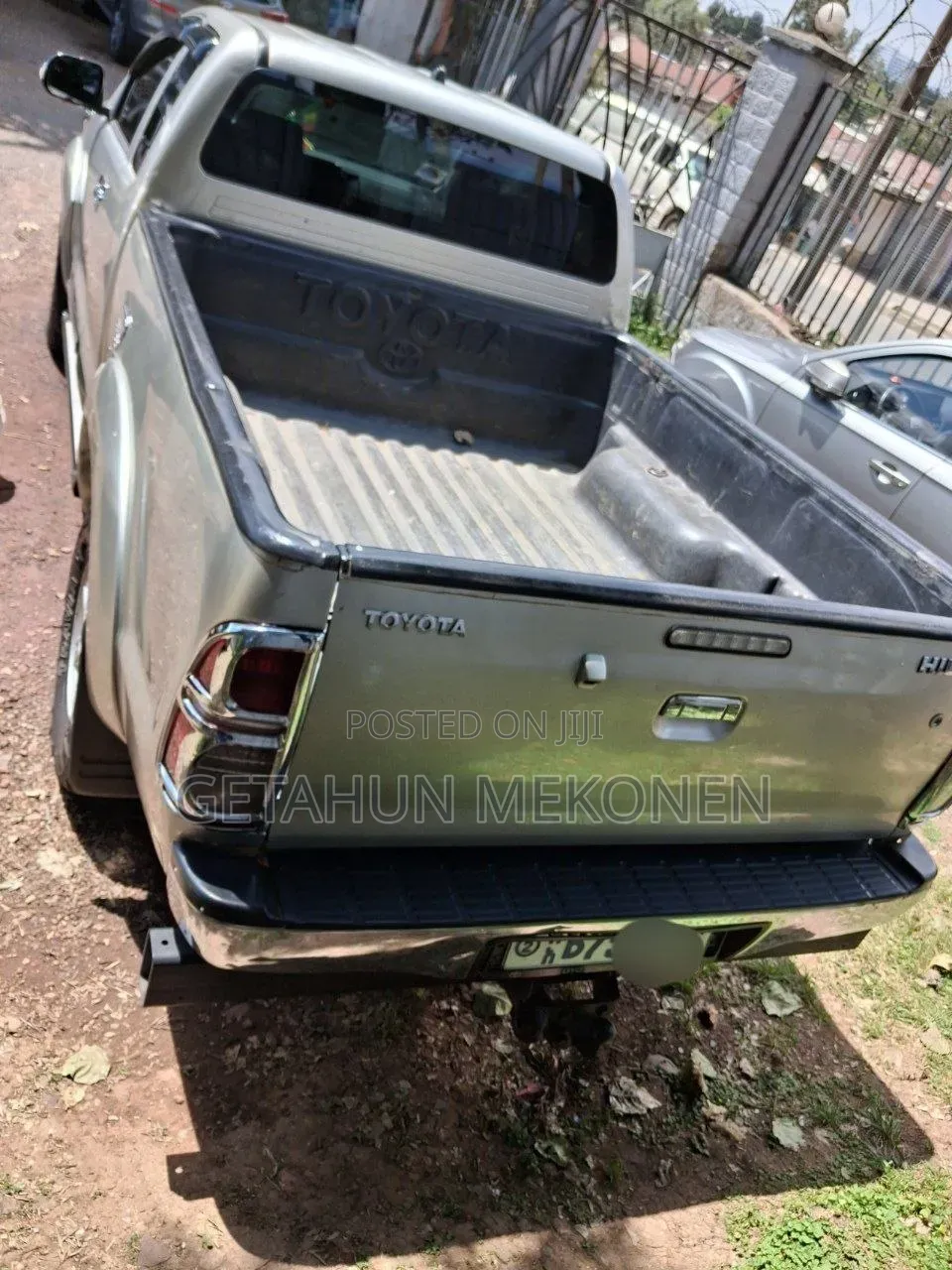 Toyota Hilux 2013 Gold