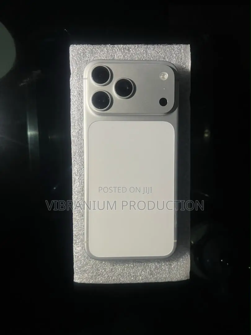 New Apple iPhone 17 Pro Max 1 TB Silver