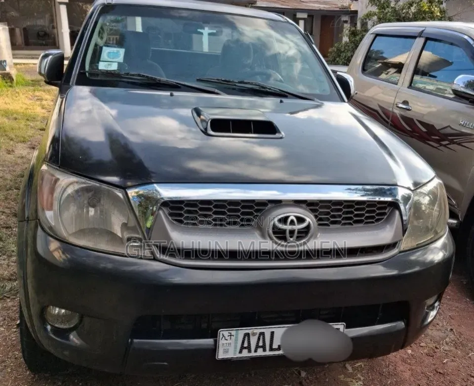 Toyota Hilux 2008 Black