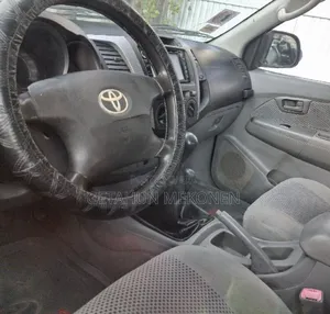 Toyota Hilux 2008 Black