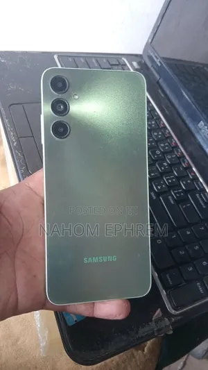 New Samsung Galaxy A05s 128 GB Green