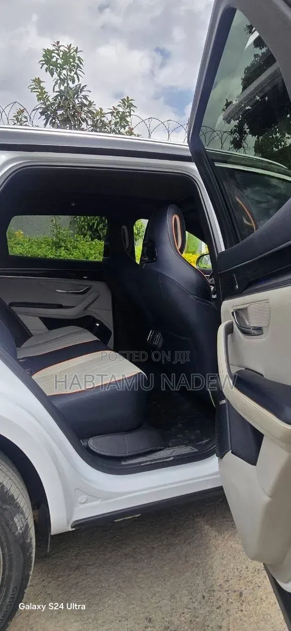 BYD Song Plus 2024 White