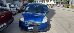 Toyota Verso 2010 Blue