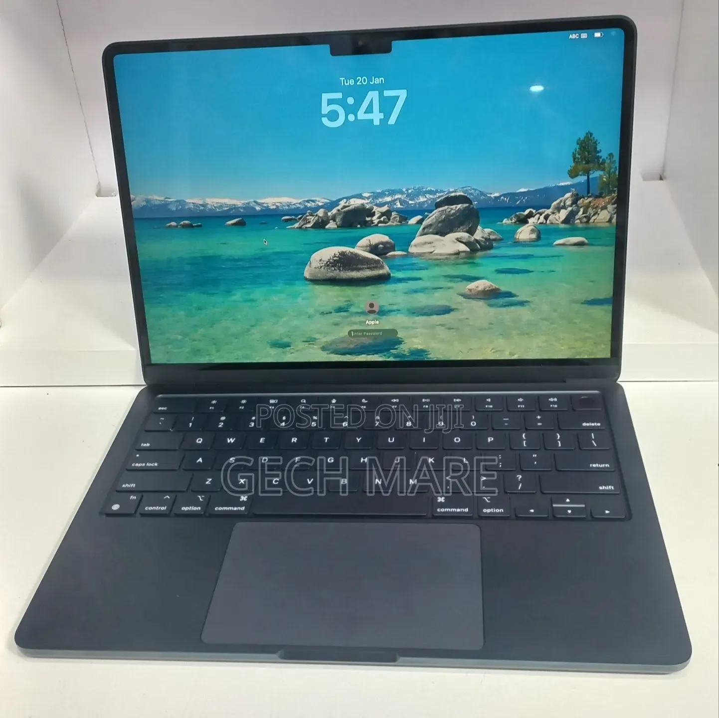 New Laptop Apple MacBook Air 2022 M2 8GB Intel SSD 256GB